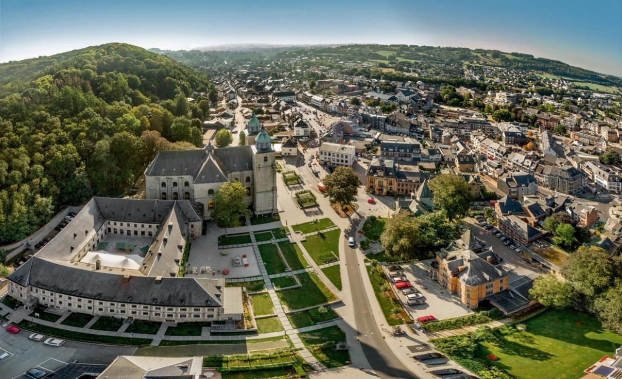 Les Suites De Meiz Stavelot Exterior foto